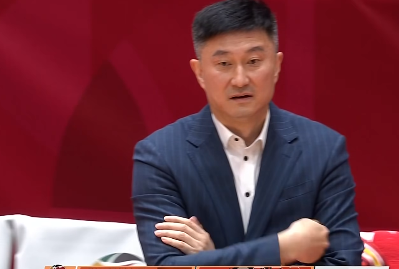 开云-3消息！杜锋深夜发声，焦泊乔被辽篮球迷辱骂，朱芳雨买断王少杰