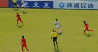 1693904279983038802.gif 杨黔东.gif