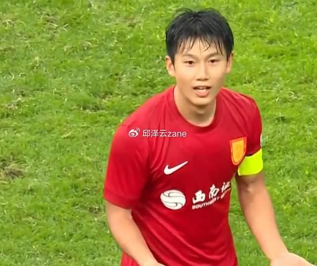 开云体育下载-这就是国足最需要的国脚：向余望昨晚中超3镜头太惊艳！|U23亚洲杯|邵佳一|比赛|队长|中甲_新浪体育_新浪新闻